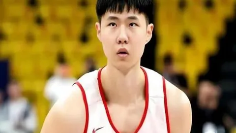 深度解析：火花队对决神秘人队攻略全解